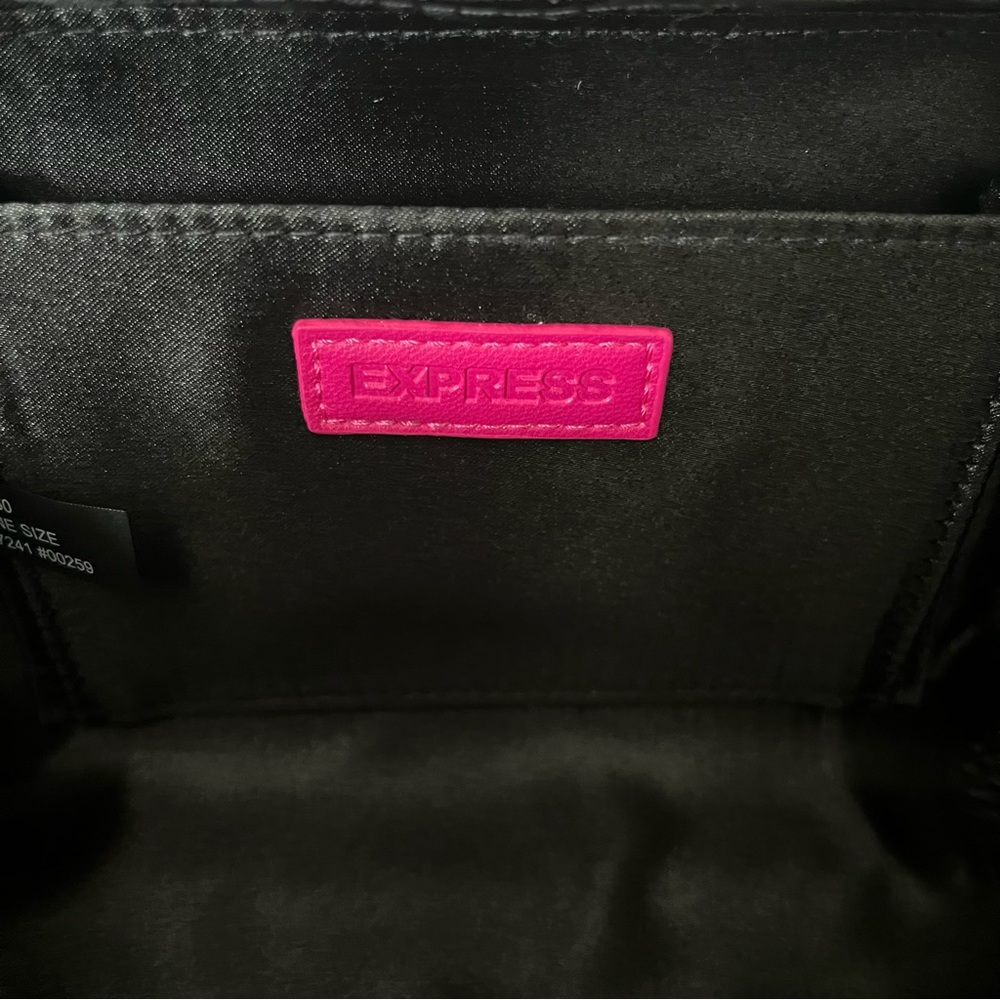 NWT Express Stud Clasp Clutch Crossbody - Picture 11 of 15